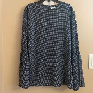 Navy and white checkered with balloon sleeves ore owned great condition